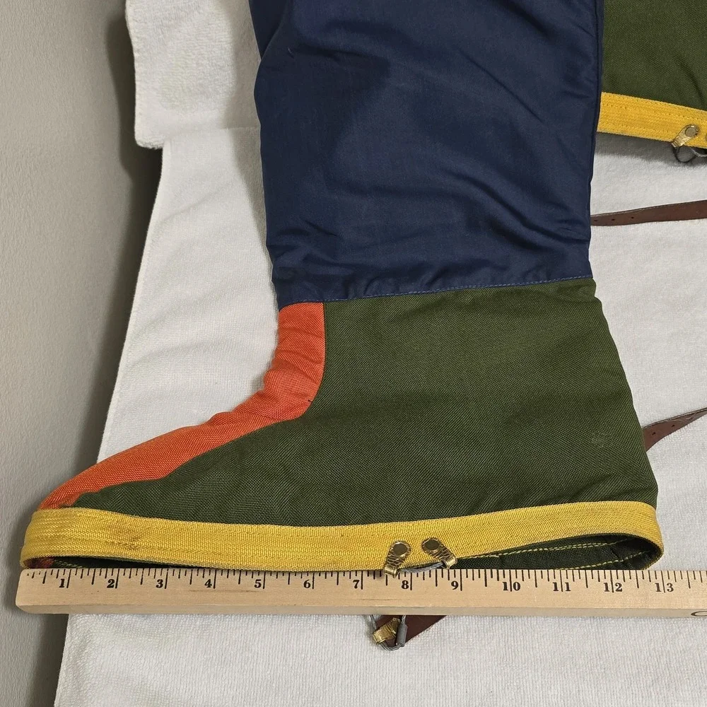 VTG 1970s Patagonia Chouinard Supergaiters Great Pacific Iron Works SZ 28 RARE